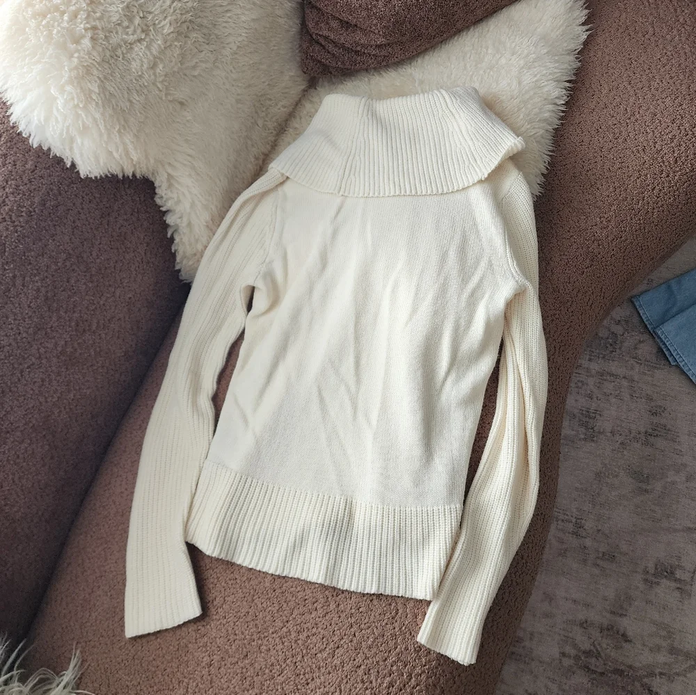 Ralph Lauren Cream Wool Blend Turtleneck Sweater - Picture 5 of 5